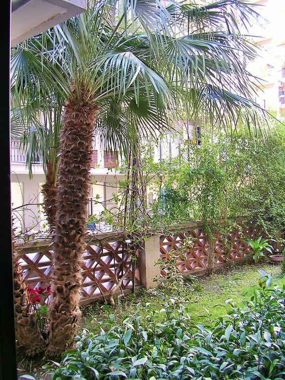 We Love It - Bestbnb Garbatella Рим Екстер'єр фото